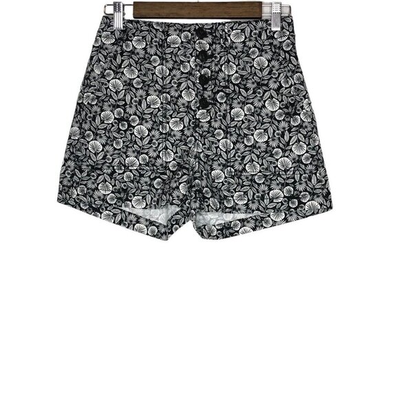 Loft NWT Womens Black and White Button Front Structured Shorts Palm Leaf Size 00
